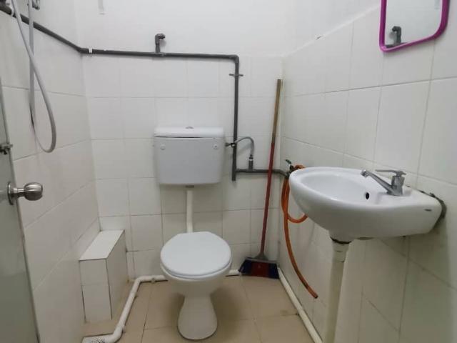 High Speed WiFi At SS15 Single Room, Near University Attraction Location