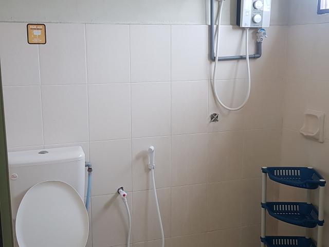 High speed wifi. Middle Room at SS15, Subang Jaya