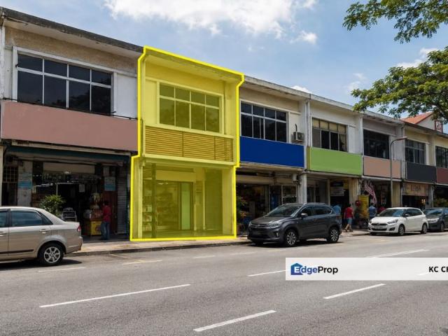 HIGH TRAFFIC ANCHOR TENANT SHOP / SALE 【PJS 3 TAMAN SRI MANJA】