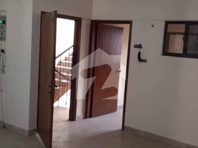 High yield residential asset prime 1,350 square feet 3 bedroom d/ apartment for sale on 21st commercial street, dha phase 2 extension, karachi