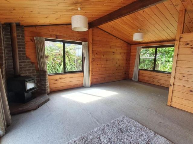 HIghlands Park Three Bedroom