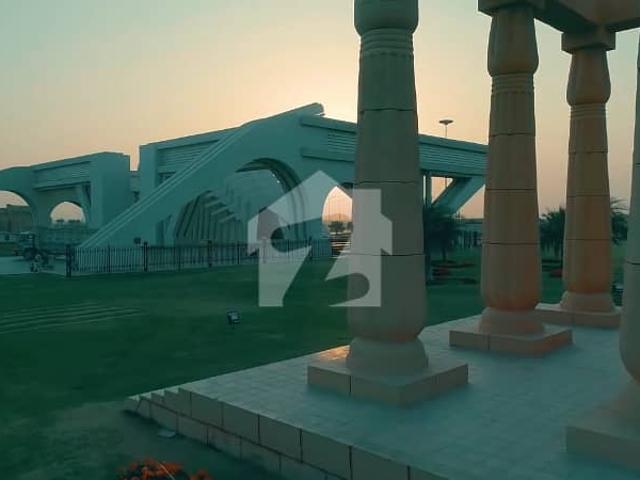 Highly coveted 500 Square Yards Residential Plot Is Available In Bahria Town Precinct 17 For sale