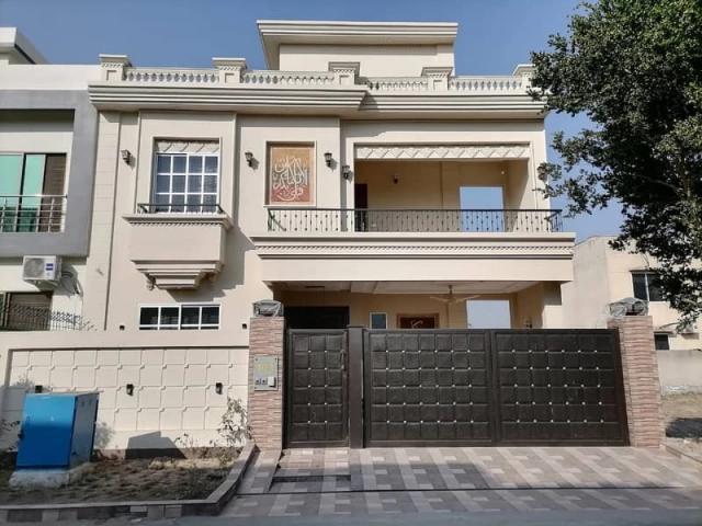 Highly coveted Prime Location 10 Marla House Is Available In Citi Hous Gujranwala Citi Housing Society ID 85519