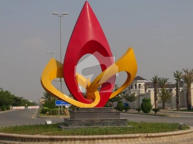 Highly Desirable Commercial Plot Available In Bahria Town Tauheed Block For sale