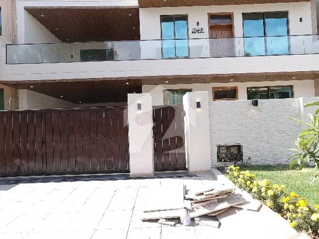 Highly Desirable House Available In I 8/4 For Sale