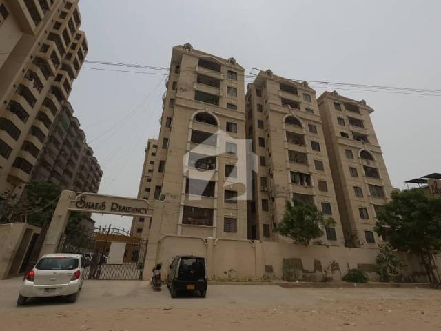 Highly Desirable Prime Location Flat Available In Gulistan e Jauhar Block 3 A For sale