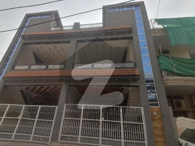 Highly Desirable Prime Location House Available In Afshan Colony For sale Afshan Colony