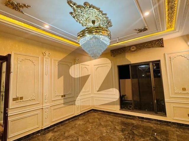 Highly Desirable Prime Location 20 Marla House Available In DHA Phase 1 Sector M