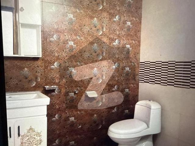 Highly Desirable 10 Marla House Available In Gulshan Abad