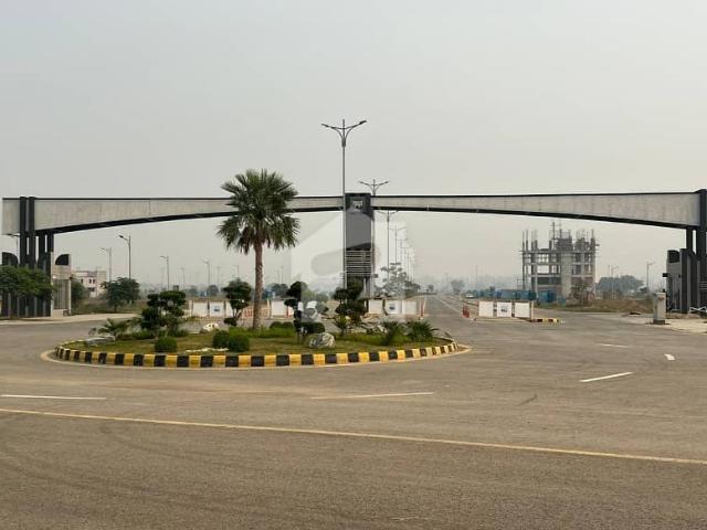 Highly Desirable 8 Marla Residential Plot Available In DHA Phase 8 Block Y