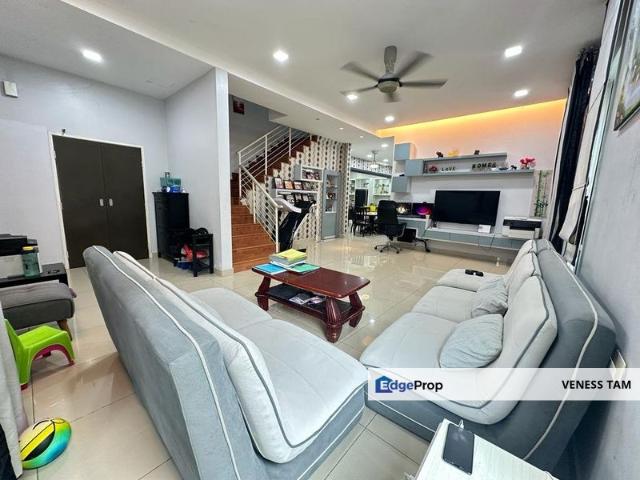 Hijauan Residence