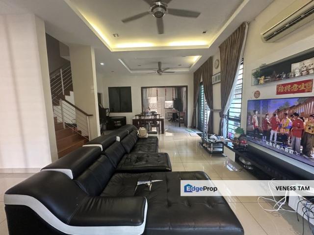 Hijauan Residence