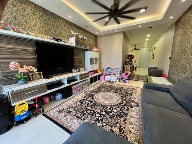 Hijauan Saujana Condo Premium and renovated unit