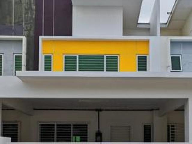 Hijayu 3 Sendayan Double Storey House for rent