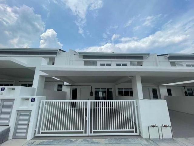 Hijayu Aman Sendayan Double Storey Terrace For Sale