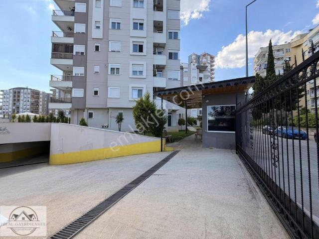 Hilal Gayrimenkul'den Havuzlu,k.otoparklı,ebevyn Bnyolu*3+1