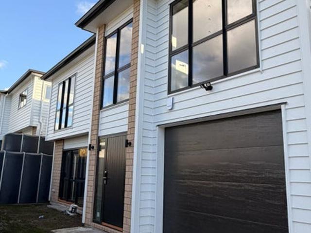 hill park, 4 bedrooms