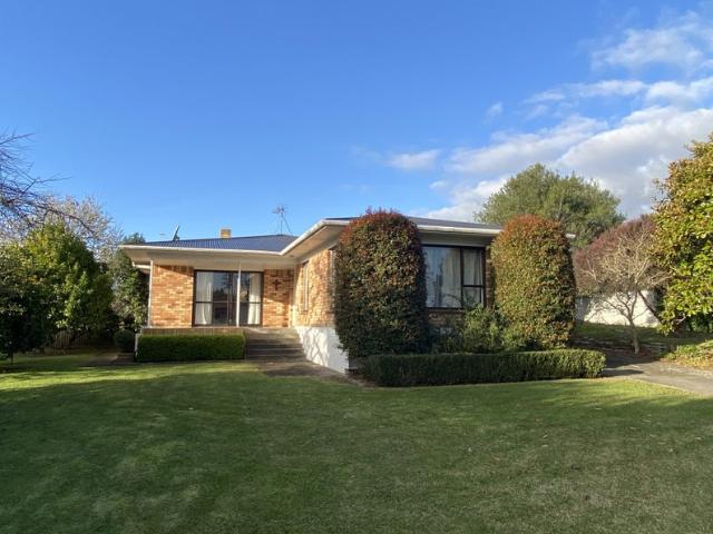 hillcrest, 3 bedrooms