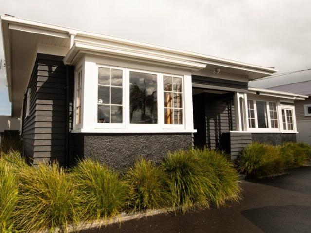 hillcrest, 3 bedrooms