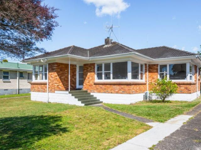 hillcrest, 3 bedrooms