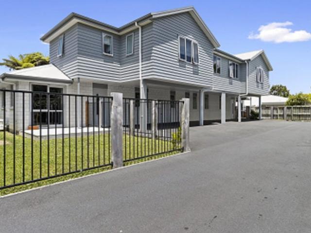 hillcrest, 1 bedroom