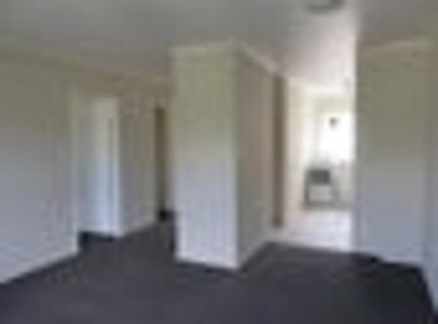 Hillcrest, 2 bedrooms, $430 pw