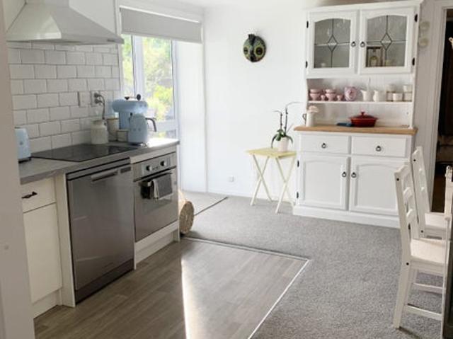 hillcrest, 2 bedrooms