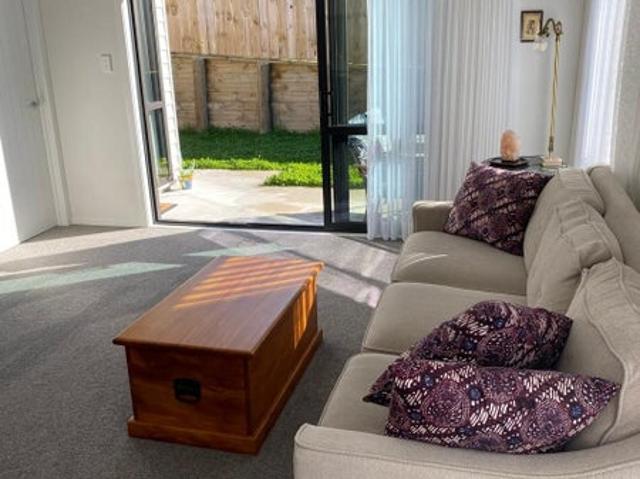 hillcrest, 2 bedrooms
