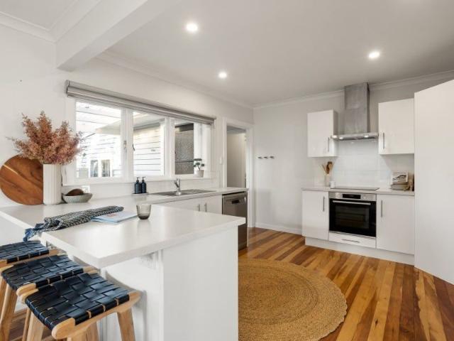 hillcrest, 4 bedrooms