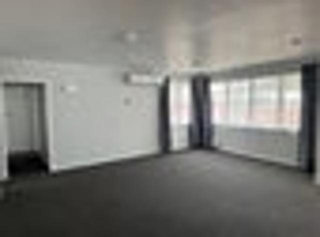 Hillcrest, 5 bedrooms, $730 pw