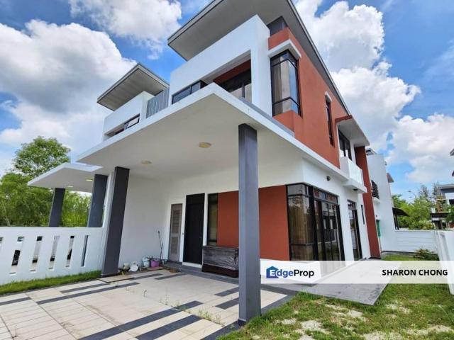 Horizon Hills @ The Canal Garden South 2 Storey Cluster House with Unblock View