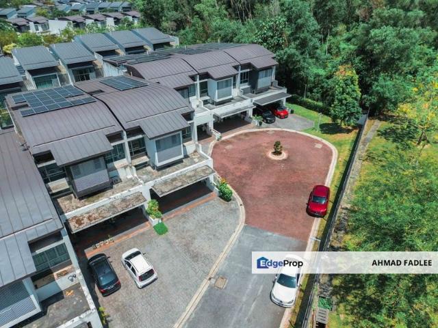 Symphony Hills Schumann