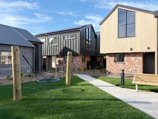 hillsborough, 3 bedrooms