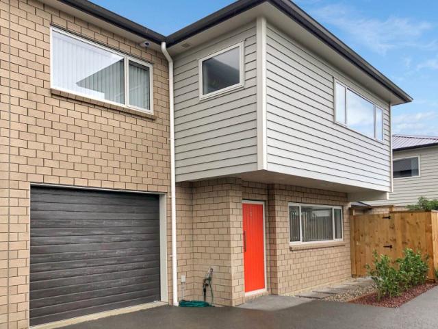 hillsborough, 3 bedrooms