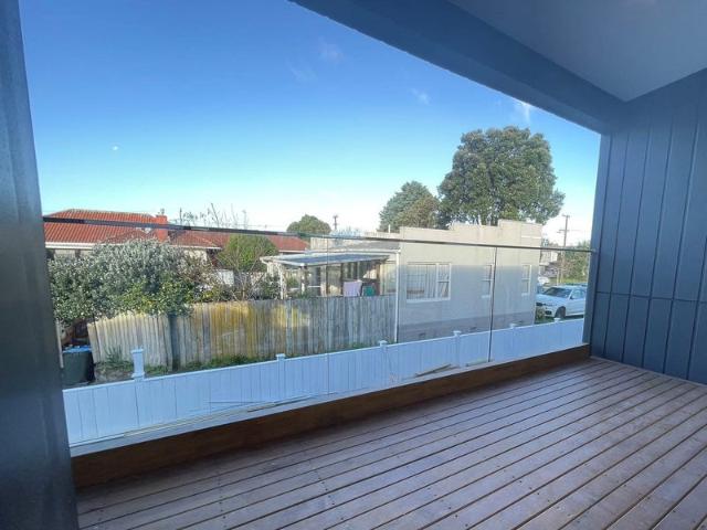 hillsborough, 3 bedrooms