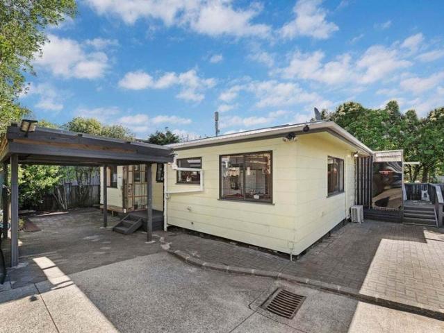 hillsborough, 3 bedrooms