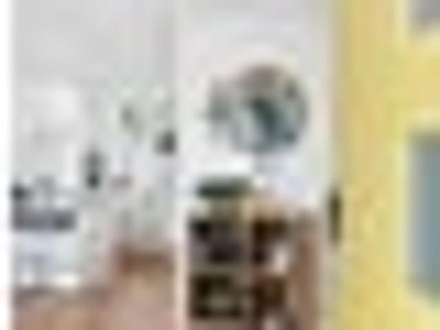 Hillsborough, 2 bedrooms, $595 pw