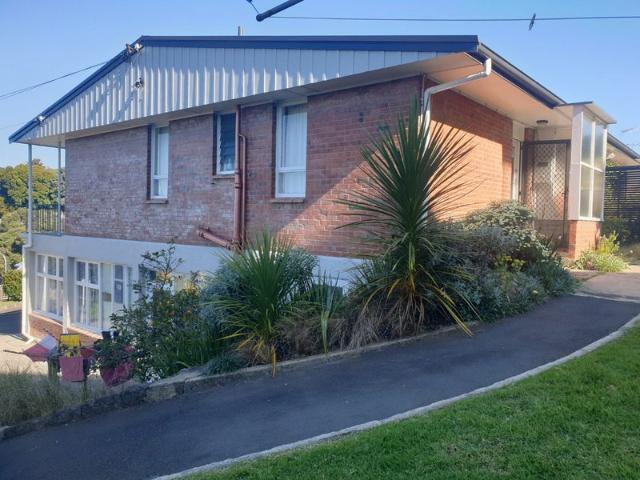 hillsborough, 2 bedrooms