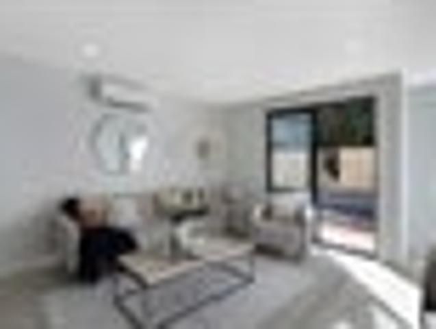 Hillsborough, 4 bedrooms, $875 pw