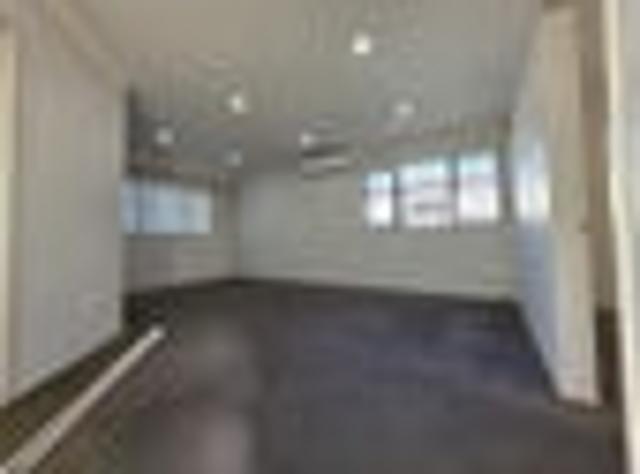 Hillsborough, 5 bedrooms, $980 pw