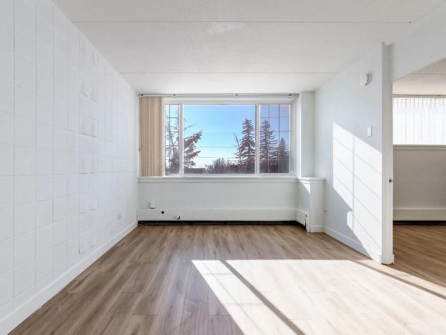 Hillsboro Place 1 Bedroom Apartment for Rent at 10 Frobisher Blvd Se, Calgary, AB T2H 1G5 Fairview