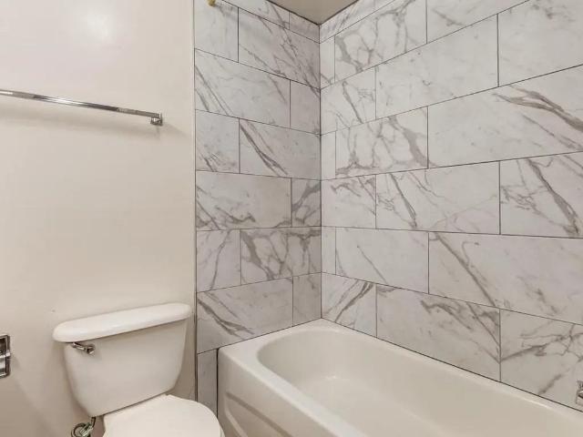 Hillside 1 Bedroom Apartment for Rent at 3920 50 Ave, Red Deer, AB T4N 3Z1 South Hill
