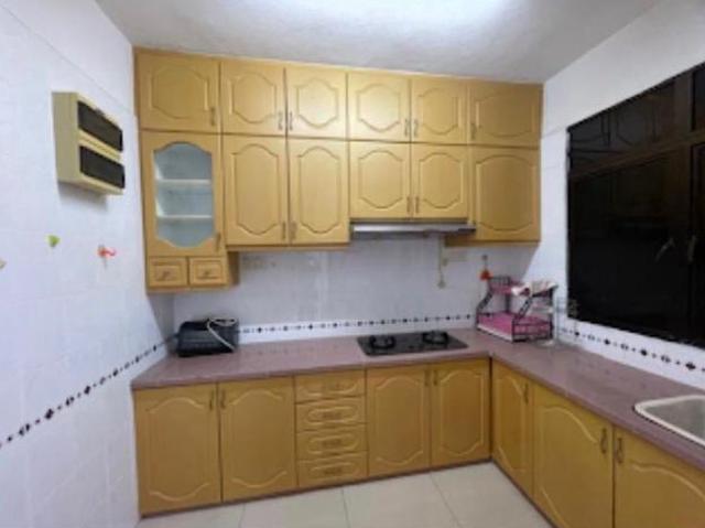 HILLSIDE Tiara View Apt Renovated 3Bedrooms 880sf 1Fixed Carpark