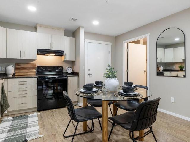 Hillside Walk 2 Bedroom Apartment for Rent at 3420 Valleyview Dr, Kamloops, BC V2C 0M3 Valleyview