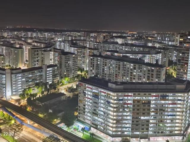 Hillsta Condominium For Rent, $4,500, 3 Bed 2 Bath 1,087 sqft $4.14 psf