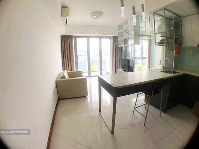 Hillsta D23, Condominium