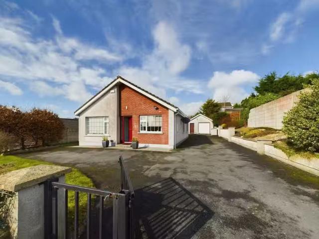 Hillview, 5 Bramble Court, Baltinglass, Co. Wicklow, W91V5R9 i.
