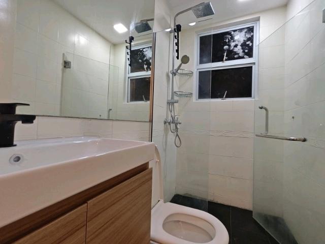 Hillview 128 Apartment For Sale, $1,650,000, 3 Bed 3 Bath 1,044 sqft $1,580.00 psf