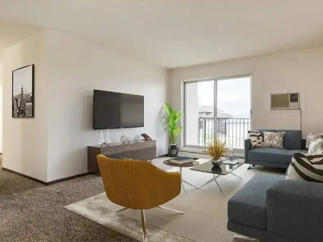 Hillview Apartments