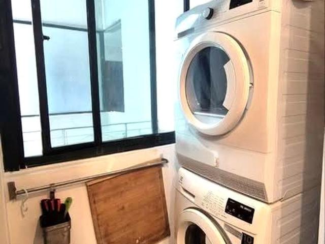 Hillview Green D21, Condominium